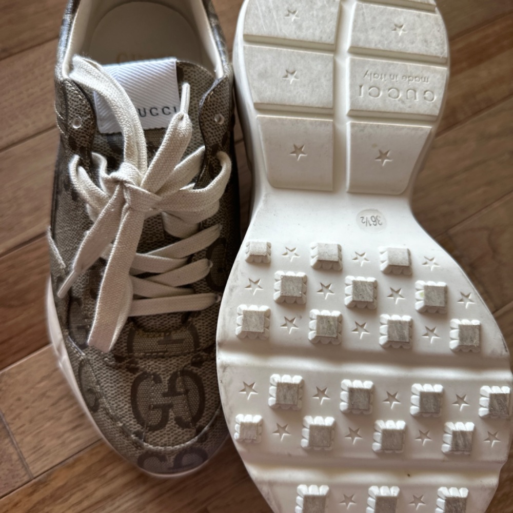 Gucci sneakers - Picture 4 of 4